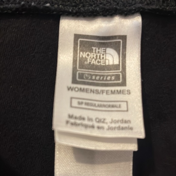 The North Face, Women’s Black Yoga Pants size S/P - Picture 3 of 4